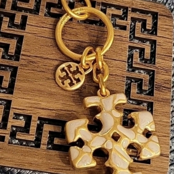 Tory Burch Gold and Cream Key Holder Or Charm - Picture 4 of 7